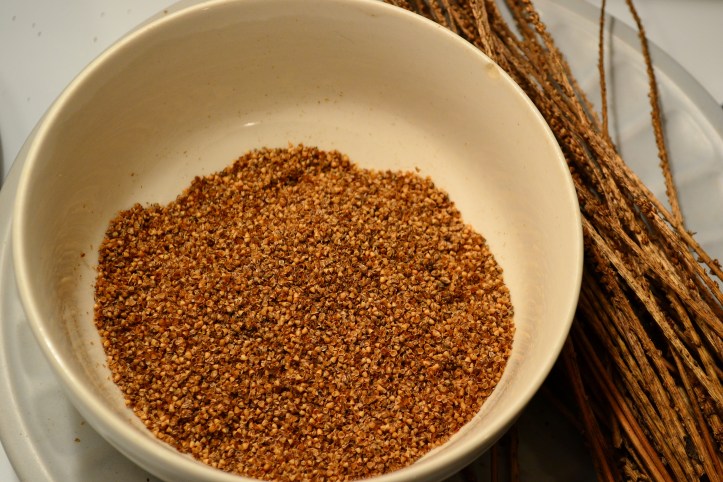 Slide the seed stalk between the teeth of a fork to easily remove the seeds and husk. 